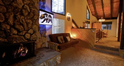 🐻 Cozy Bear's Lair Tahoe Chalet Near Heavenly 🏂