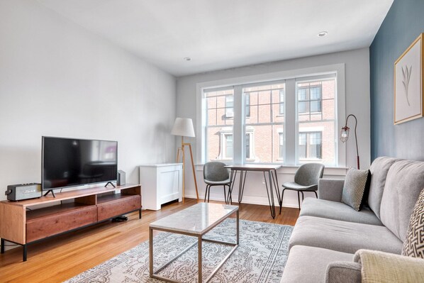 Televisión y estéreo 