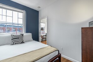 1 chambre, fer et planche Ă repasser, Wi-Fi, draps fournis
