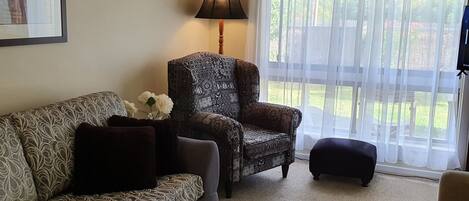 Smart TV, DVD player, printers