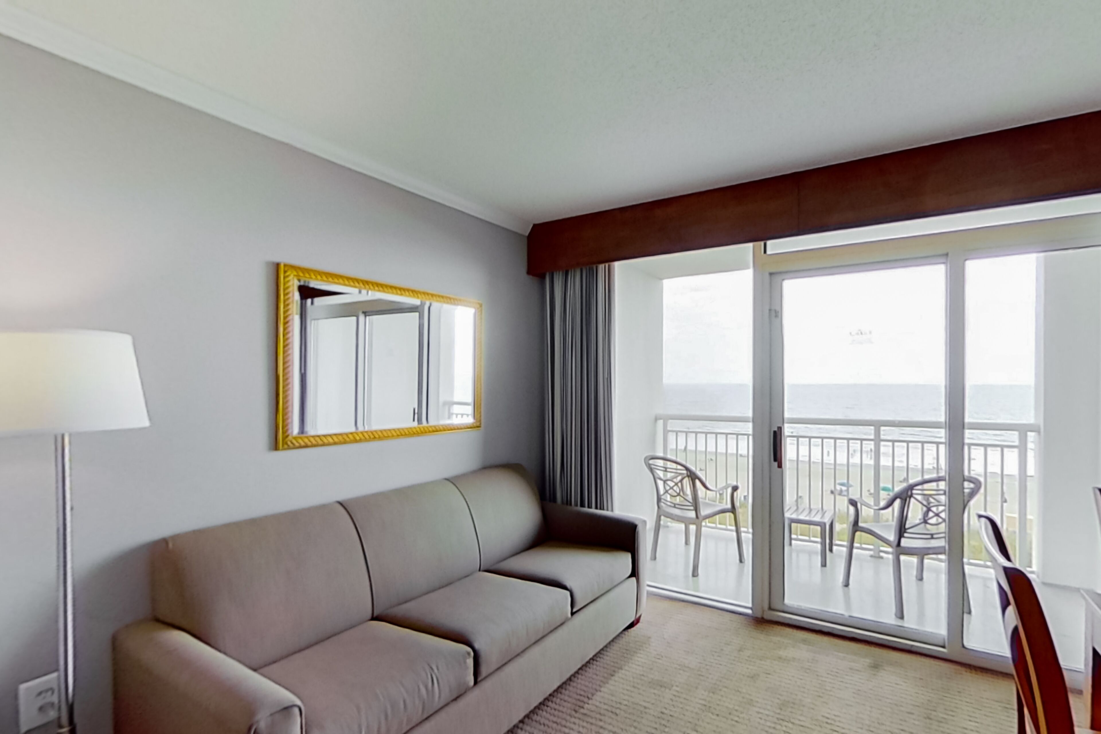 5th-floor oceanfront studio with balcony, beach views, pools, hot tubs & gym