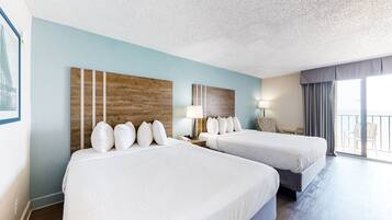 Fer et planche Ă  repasser, accĂšs Internet, draps fournis