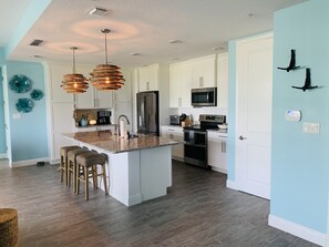 Fridge, microwave, oven, stovetop - Experience The Bungalow at Margaritaville! (Bradenton)