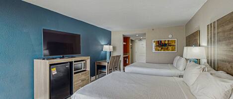 Iron/ironing board, Internet, bed sheets