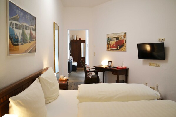 2 Schlafzimmer, Schreibtisch, WLAN, Bettwäsche