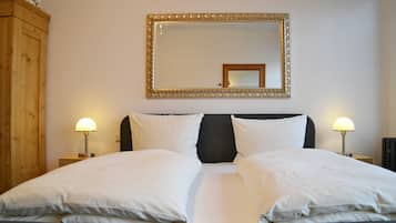 2 Schlafzimmer, Schreibtisch, WLAN, Bettwäsche