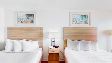 Bügeleisen/Bügelbrett, Internetzugang, Bettwäsche