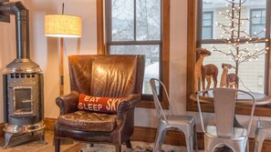 Interior - Prince Teocalli - Crested Butte (Crested Butte)