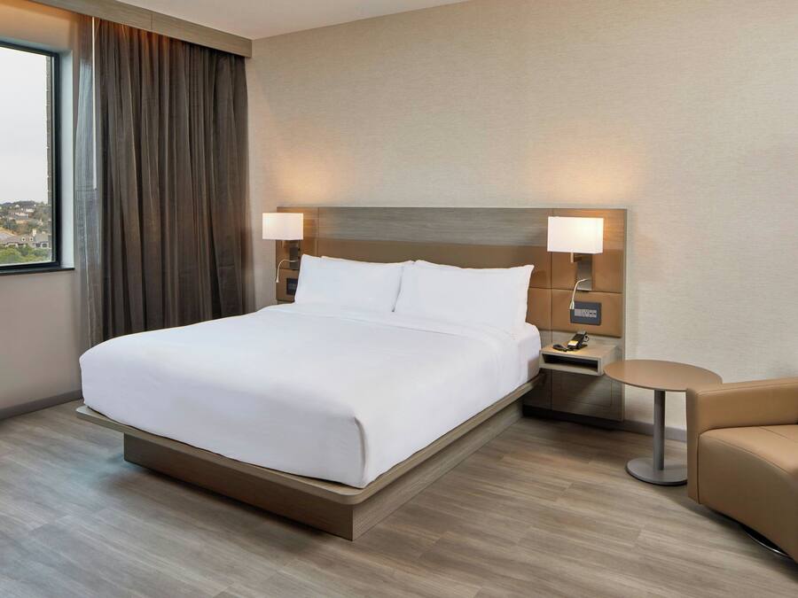 Suite, 1 King Bed with Sofa bed, Valley View | Premium bedding, down duvets, in-room safe, desk