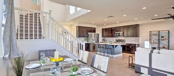 Lakefront Indio Villa: Private Pool & On-Site Golf