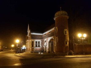 Imagen sin descripción, 5 de 21, botón