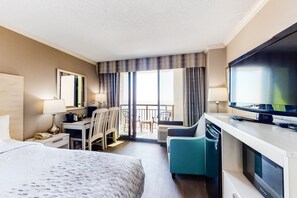 Iron/ironing board, Internet, bed sheets