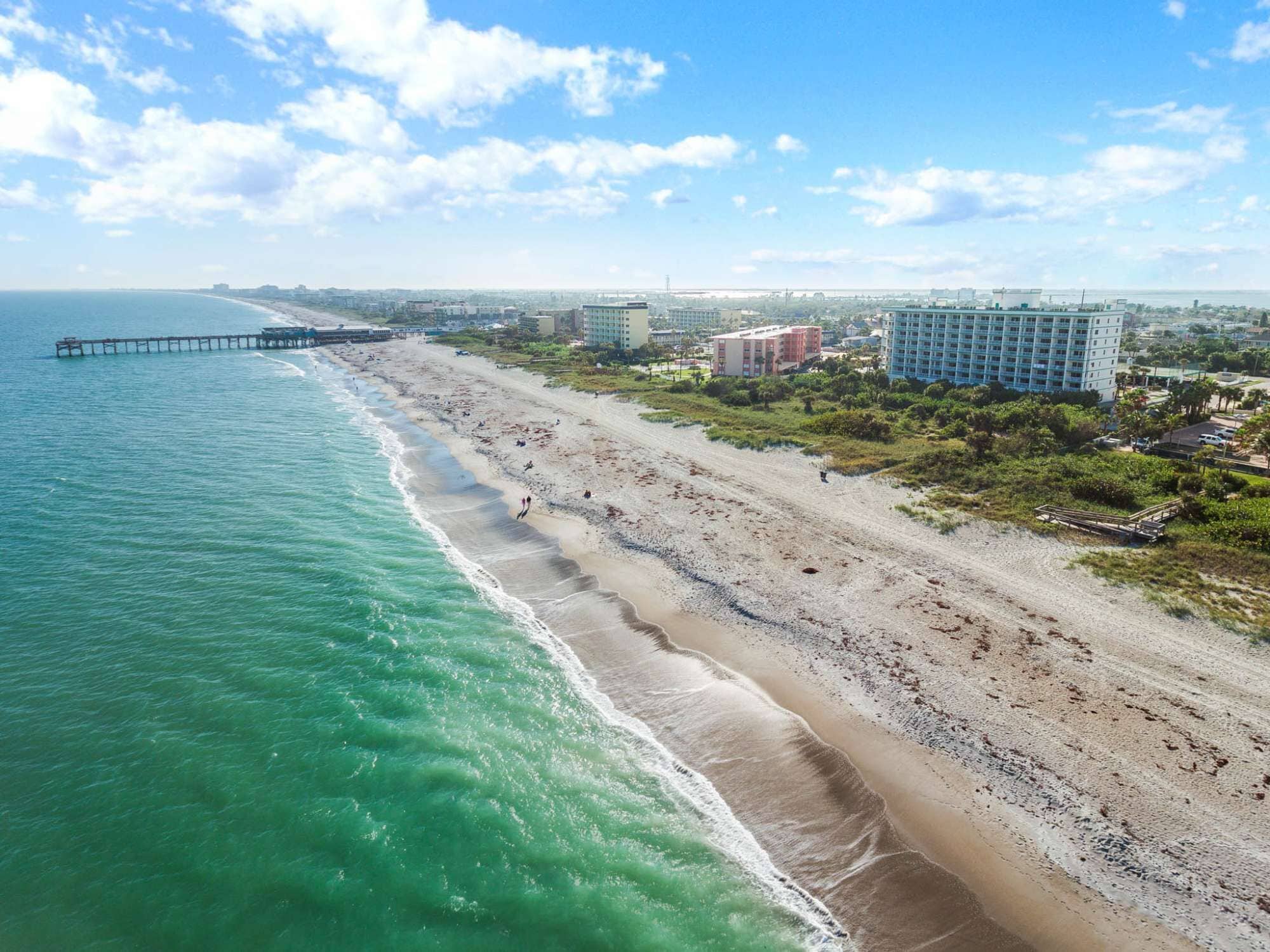 [New Listing] Ocean Front - 3-Bedroom Near Pier - Excellent Location