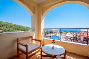 In-room safe, individually decorated, desk, laptop workspace - Corfu Pelagos Hotel (Corfu)