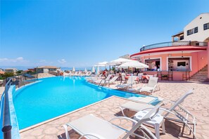 Seasonal outdoor pool - Corfu Pelagos Hotel (Corfu)