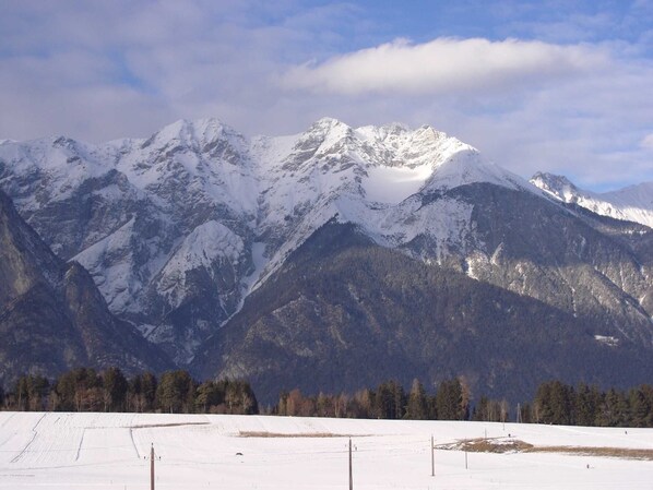 Imagen sin descripción, 1 de 23, botón