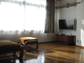 Premium Studio Suite, Non Smoking | Iron/ironing board, bed sheets - Marina bay Numazu (Numazu)