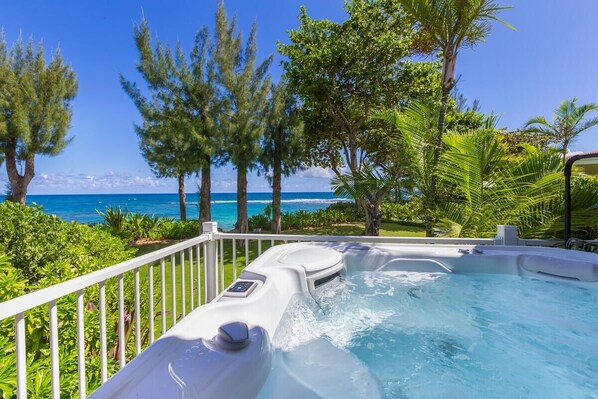 House, 3 Bedrooms | Spa | Hot tub