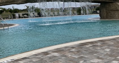 New, fully furnished 2bed/2bath condo directly on Lakewood National GC.