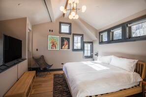 4 bedrooms, iron/ironing board, free WiFi, bed sheets - Slopestyle: Steps to Mountains & Main Street (Telluride)