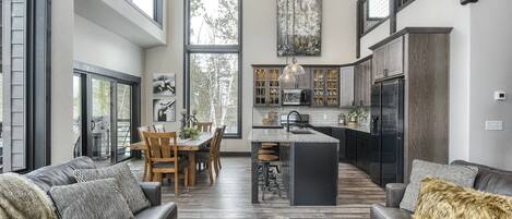 Télévision, cheminée, jeux vidéo