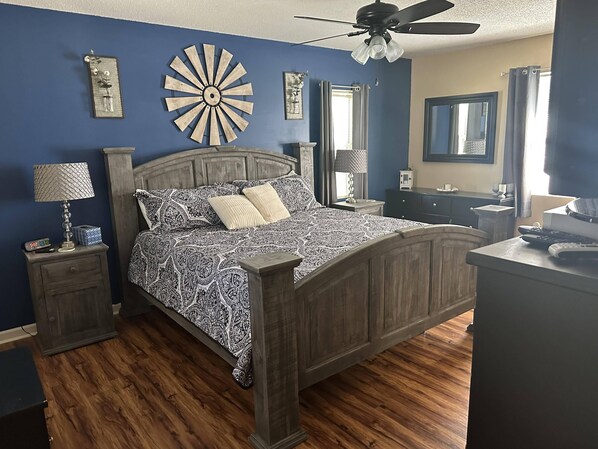 3 bedrooms, free WiFi, bed sheets