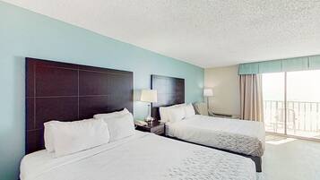 Iron/ironing board, internet, bed sheets