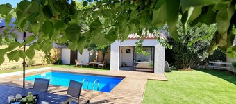 Maison de vacances piscine chauffée et spa