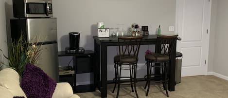 TV, music library, video library, stereo