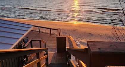 Closest Cottage to Lake Michigan for Miles!