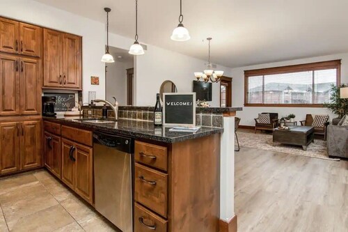 Walk Everywhere! Modern Condo with Grand Deck