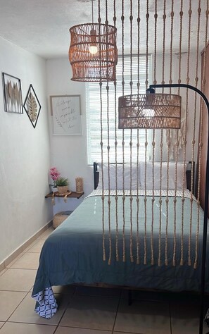 1 bedroom, WiFi, bed sheets