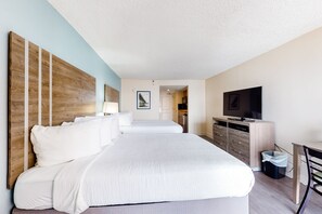 Strykejern/-brett, internettilgang og sengetøy