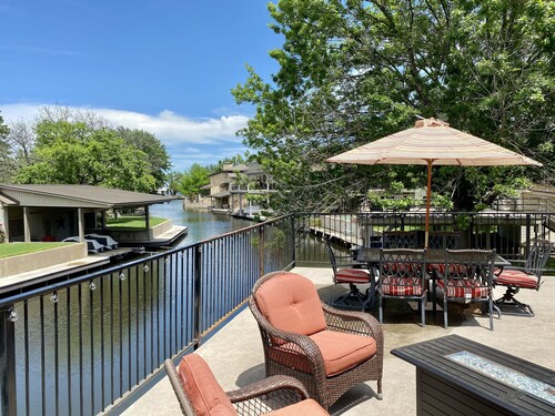The Gathering Place on Lake LBJ, Waterfront Home on a Quiet Cove!