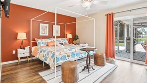 Master Bedroom (Couple Retreat): King bed