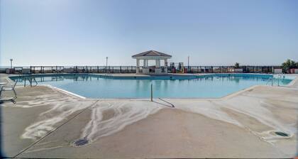 OCEANFRONT 2 BEDROOM 2 BATH CONDO