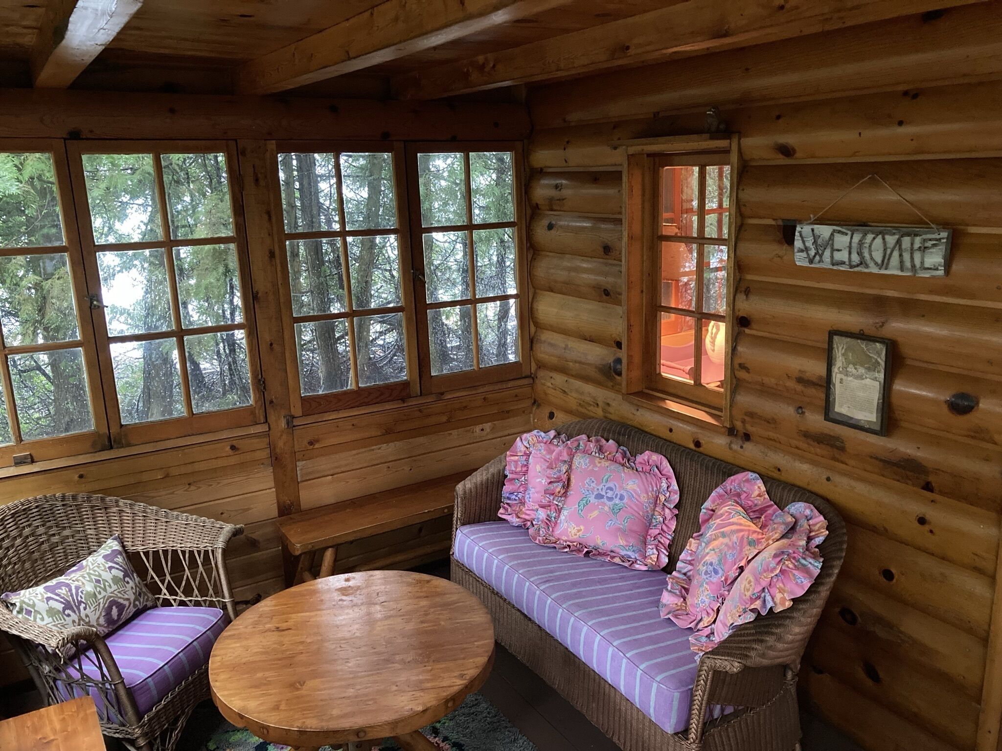 Hide-a-Away cabin: sunroom.