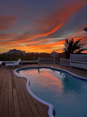 Outdoor pool - Barefoot Beach - oceanfront beach house w/ private beach, sunrise & sunset views (Elbow Cay)