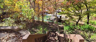 Quite cove dock trailer parking sleeps14 two kayaks games floats firepit