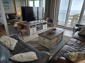 Smart TV, fireplace, books