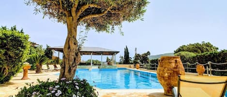 Villa | Pool | Outdoor pool