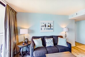 TV - 11th-floor oceanfront condo with pool, hot tub, AC & gym - snowbird-friendly (Myrtle Beach)