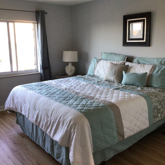 Four Winds Crescent Beach Condo On Ocean, Beautiful Ocean Views B12 - Matanzas State Forest, St. Augustine
