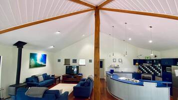 Smart TV, fireplace, DVD player, books