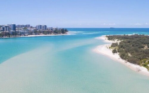 SORRY NO LONGER OFFERING ACCOM TO GUESTS