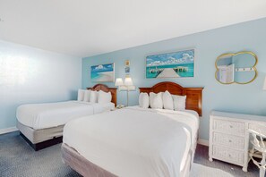 1 bedroom, iron/ironing board, internet, bed sheets