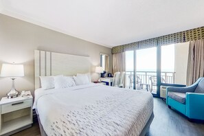 Bügeleisen/Bügelbrett, Internetzugang, Bettwäsche