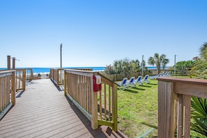 Unclassified image, 4 of 16, button