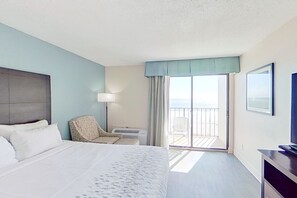 Bügeleisen/Bügelbrett, Internetzugang, Bettwäsche