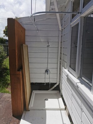 Property grounds - With the lake on your doorstep, BEACH 2 minutes away and river swimming hole . (Opunake)